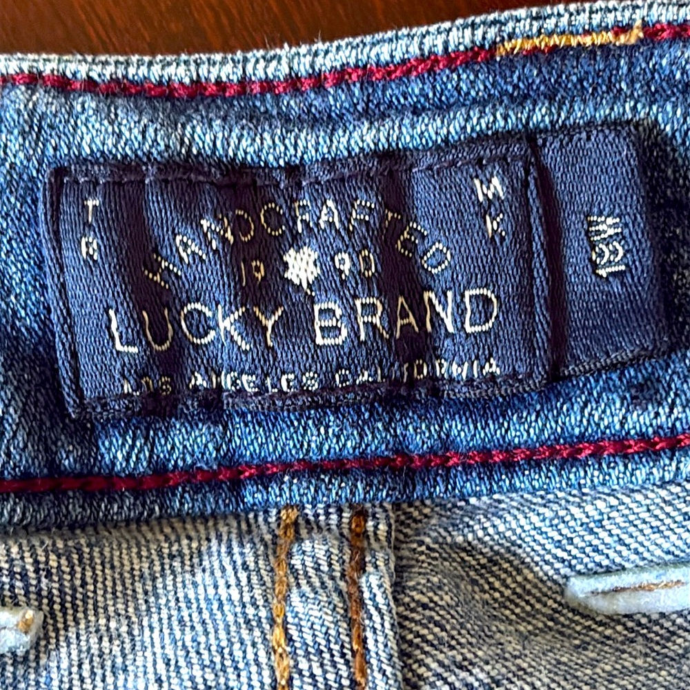 Lucky Brand Emma Embroidered Raw Hem Capri/Cropped Jeans Size 18W - Picture 5 of 8